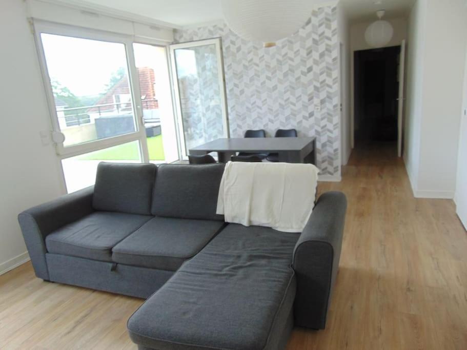 3 Pieces Grande Terrasse Appartement Montévrain Buitenkant foto