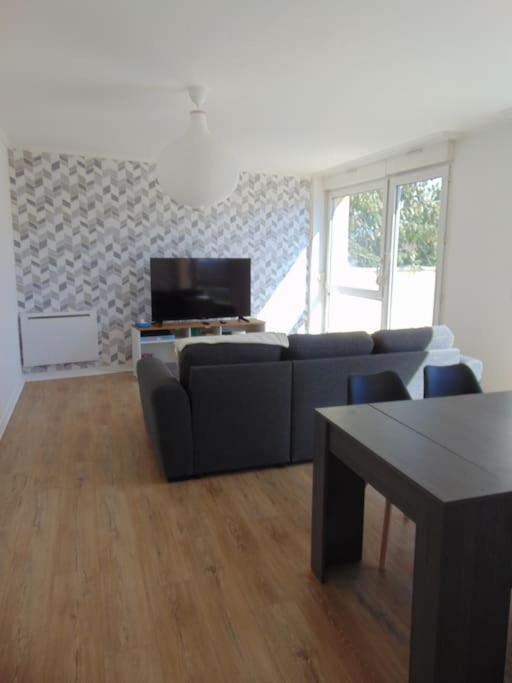 3 Pieces Grande Terrasse Appartement Montévrain Buitenkant foto